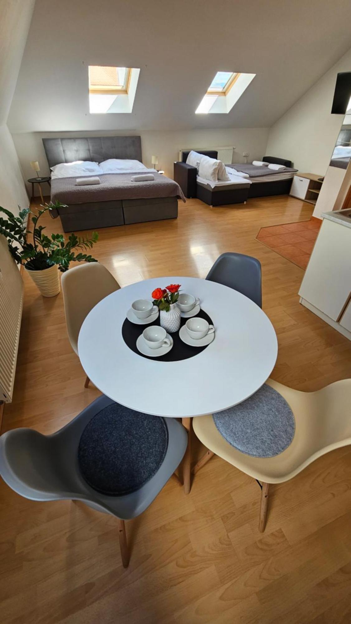 Apartmany V Zlatej Ulicke Bojnice Buitenkant foto